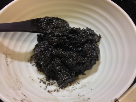 black sesame paste as filling